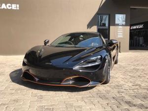 McLaren 720S by RACE!